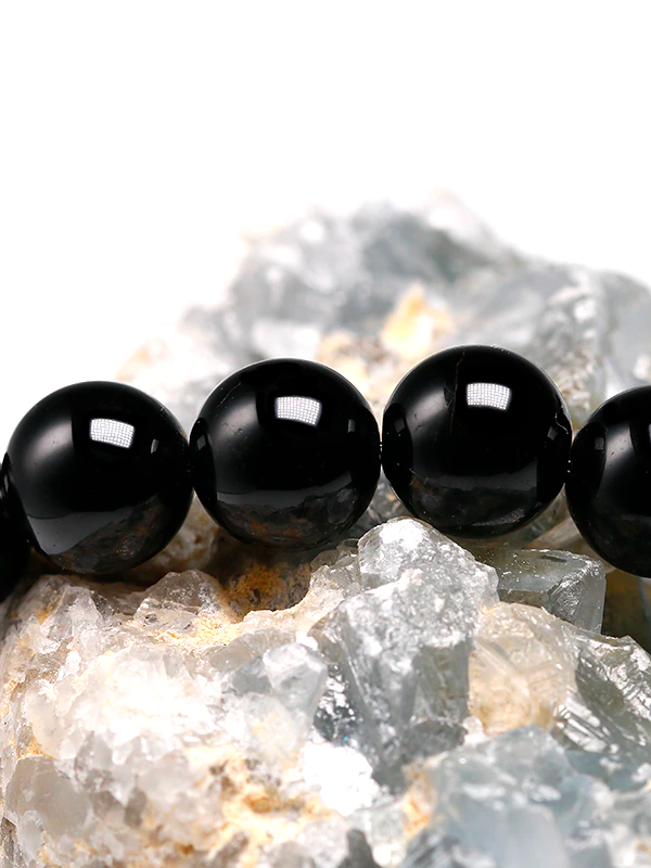 Bracelet de perles d'obsidienne