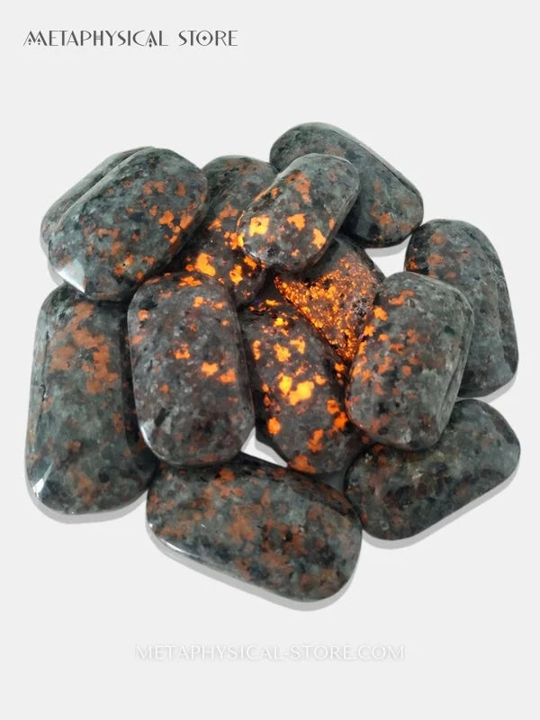 Yooperlite palm stone