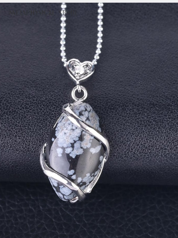 Water drop necklace