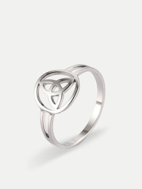 Celtic knot ring