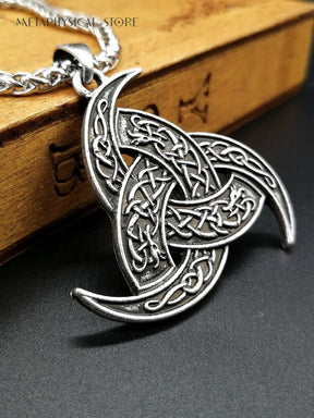 Celtic trinity knot necklace